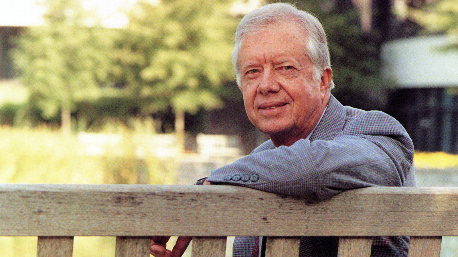 <a href="https://www.thelist.com/1748333/jimmy-carter-last-laugh-in-death-against-donald-trump/" target="_blank">How Jimmy Carter Got The Last Laugh Against Donald Trump In Death</a>