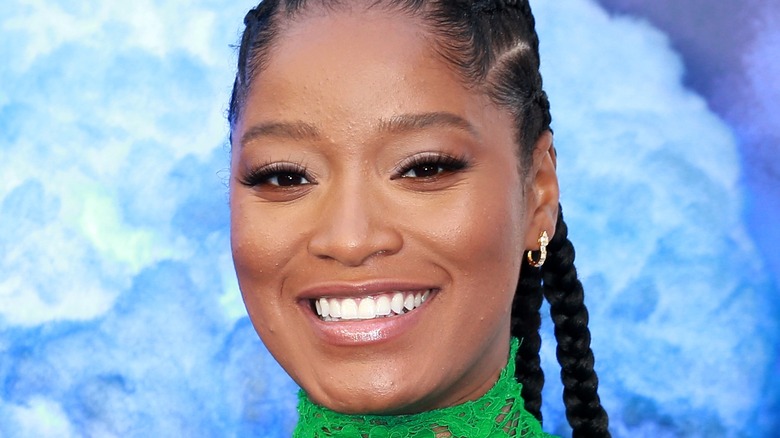 Keke Palmer smiling at event