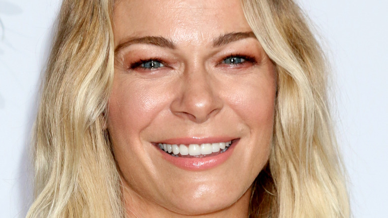 LeAnn Rimes Smiling