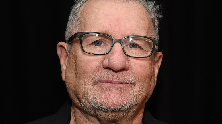 Ed O'Neill posing