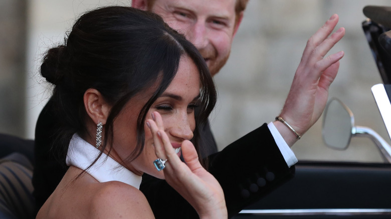 Meghan wears Diana's ring on her wedding day