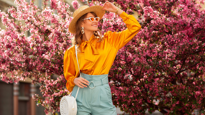 Woman wearing vintage clothes