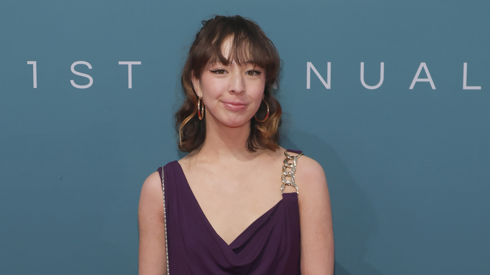 <a href="https://www.thelist.com/1857029/how-aubrey-anderson-emmons-feels-about-modern-family-role-lily-child-star/" target="_blank">How Modern Family’s ‘Lily’ Truly Feels About Being A Child Star</a>