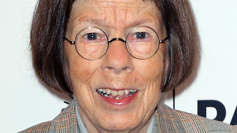 Linda Hunt on the red carpet