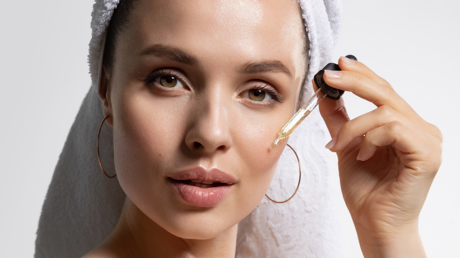 How Much Hyaluronic Acid Should You Really Be Using?