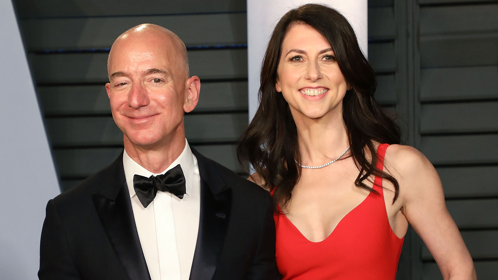 ジェフ・ベゾスの元妻は離婚でいくら受け取ったのか？