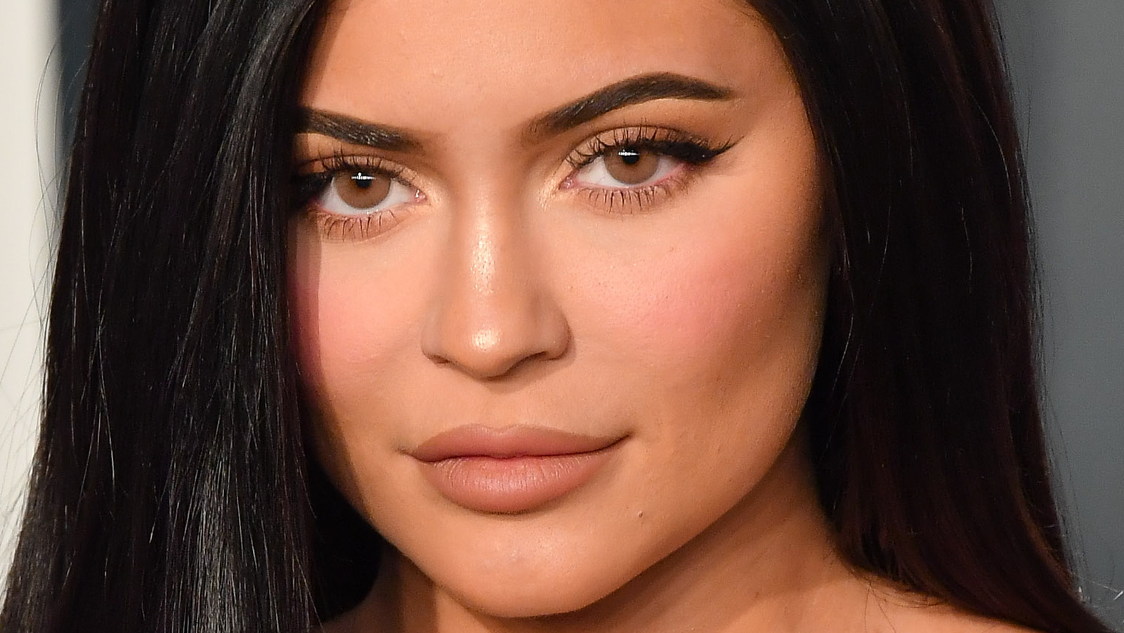 How Often Does Kylie Jenner Actually Get Her Nails Done?