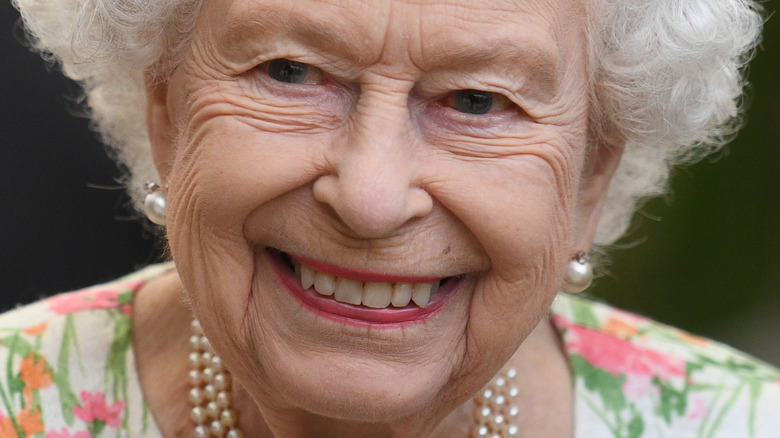 Queen Elizabeth smiling 