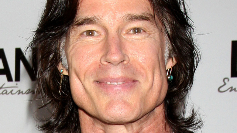 Ronn Moss earrnings 