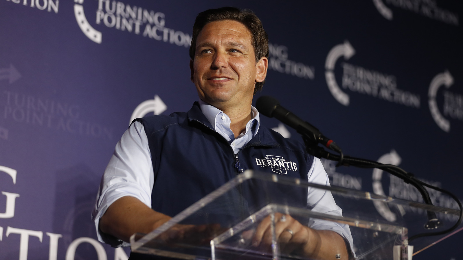 How Ron DeSantis' Style Decisions Turned An Web Joke