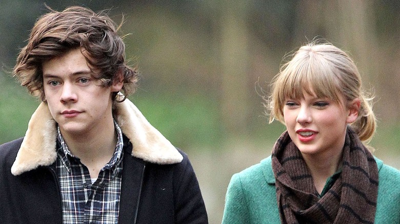 Taylor Swift and Harry Styles walking