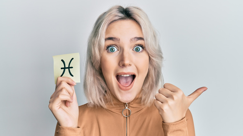 A woman and Pisces sign