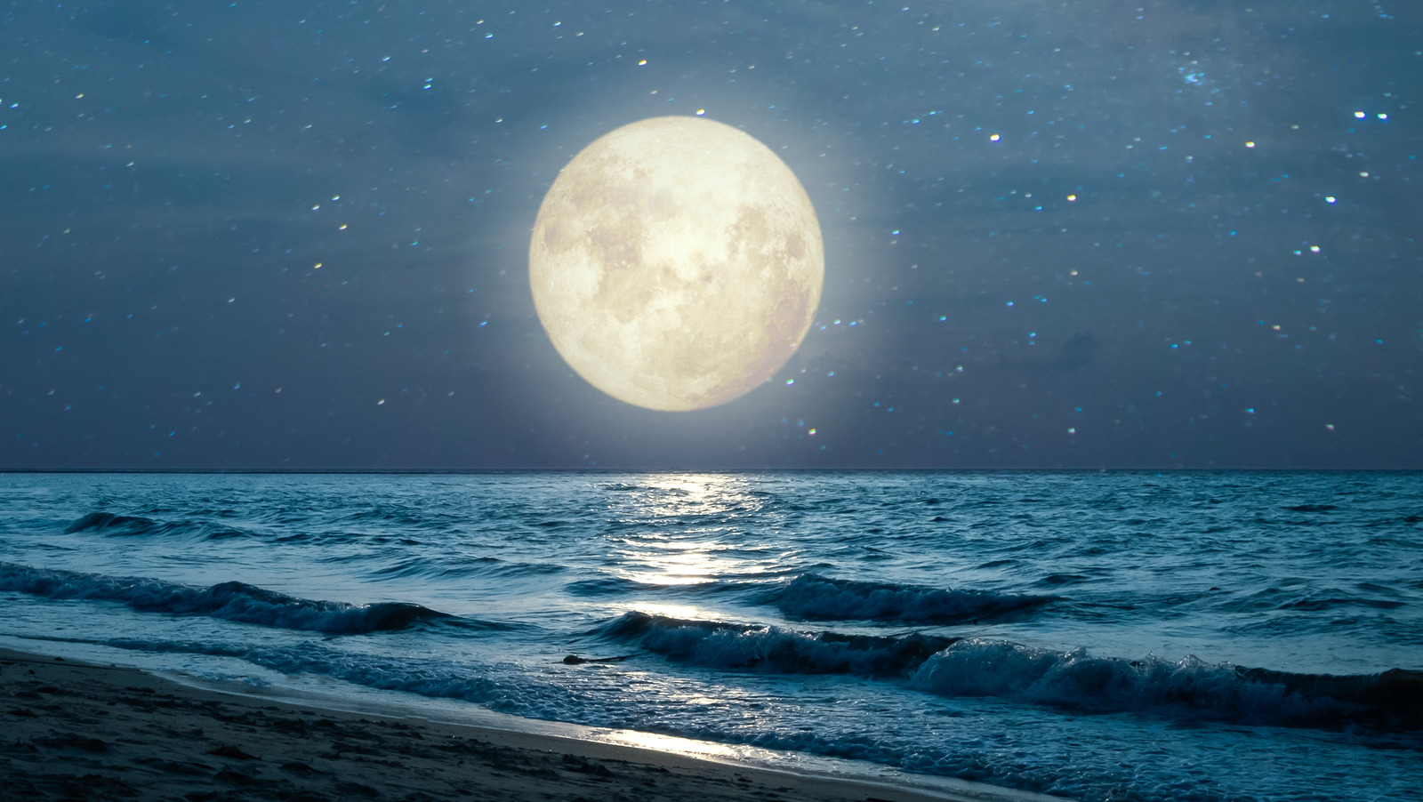 How The Full Moon On April 26 Will Affect Zodiac Fire Signs