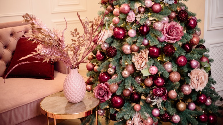 Christmas tree with pink decorations