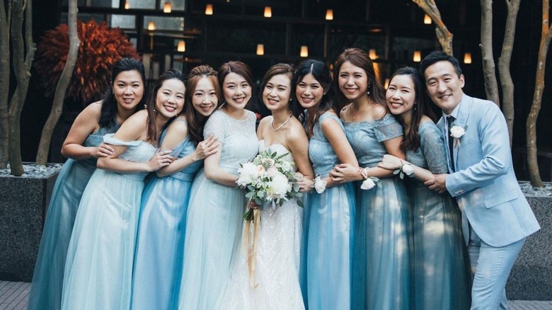 Bride with bridal party