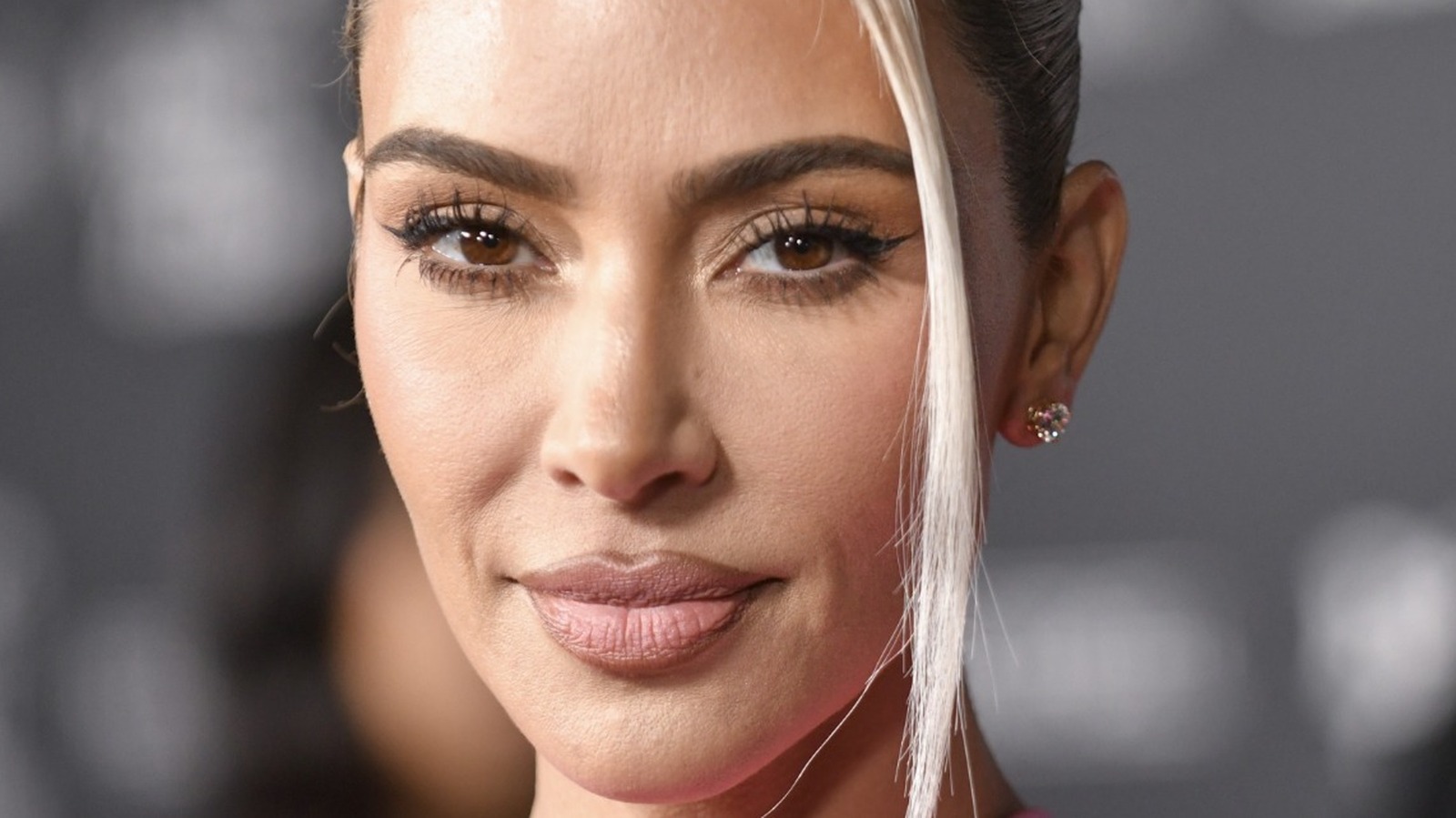 How To Copy Kim Kardashian's Sleek, Slicked-Back Hair