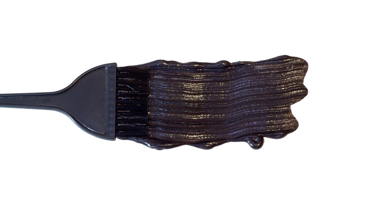 dark hair dye