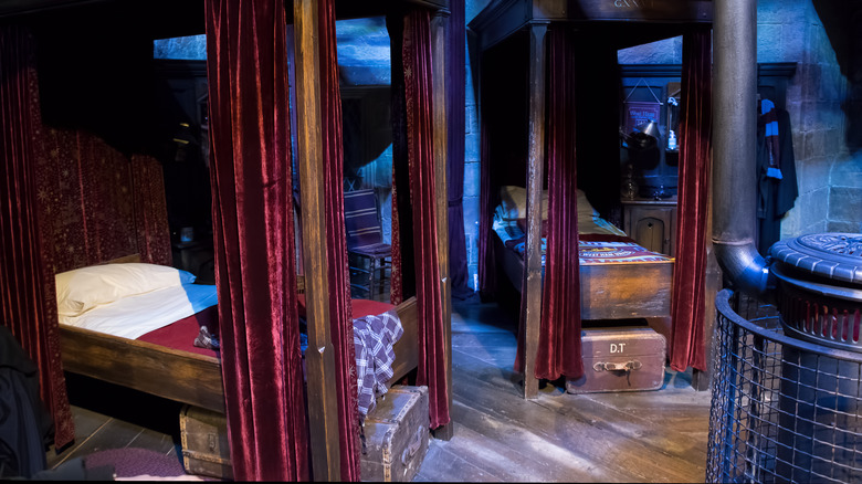 Beds at Harry Potter Studio