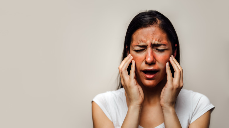 woman with scalp burn