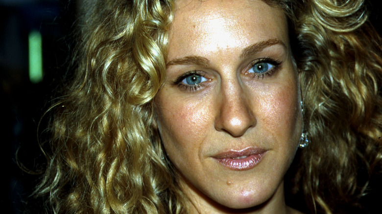 How To Recreate Carrie Bradshaw's Hair From Sex And The City