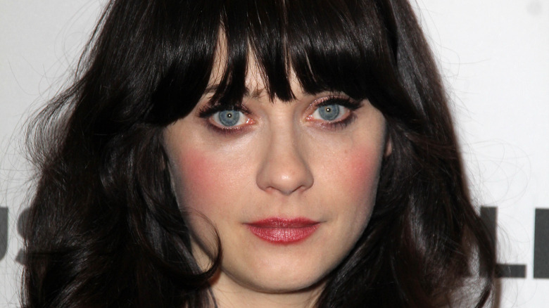 Zooey Deschanel red carpet close up