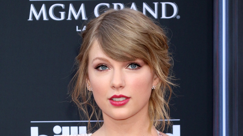 Taylor Swift on the red carpet