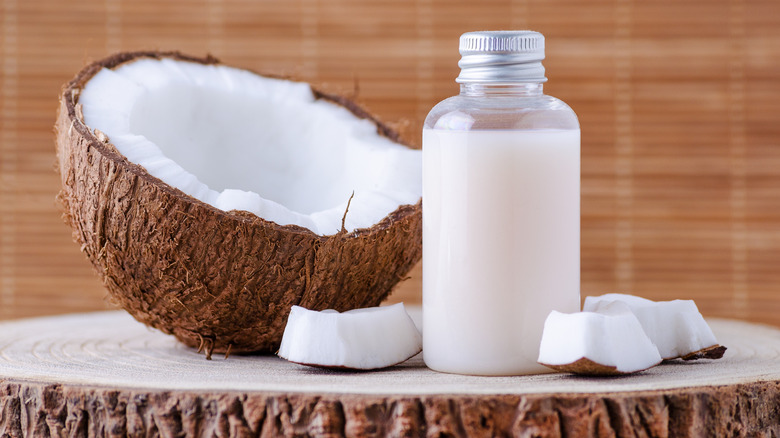 How To Use Coconut Milk To Condition Your Hair