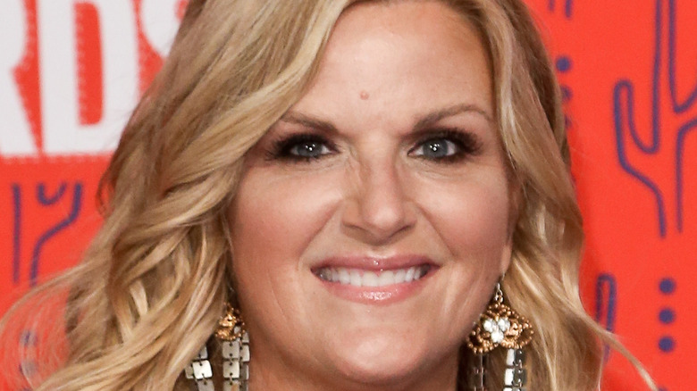 Trisha Yearwood, red carpet