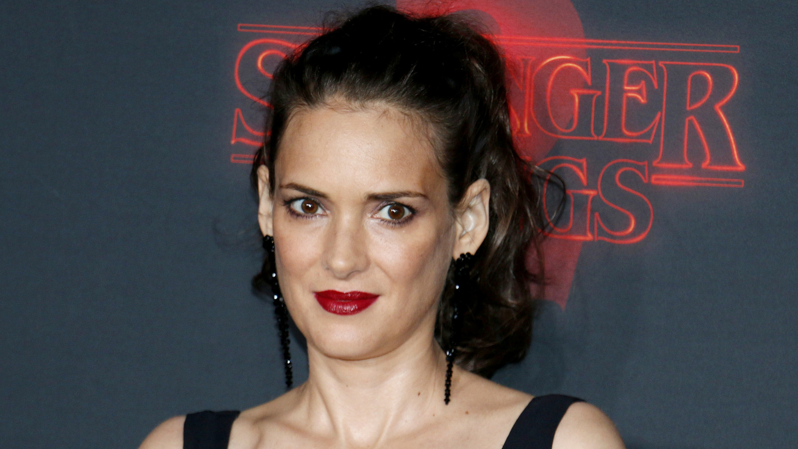 威诺娜·瑞德 (Winona Ryder) 成名后如何羞辱童年的恶霸 威诺娜·瑞德 (Winona Ryder) 成名后如何羞辱童年的恶霸