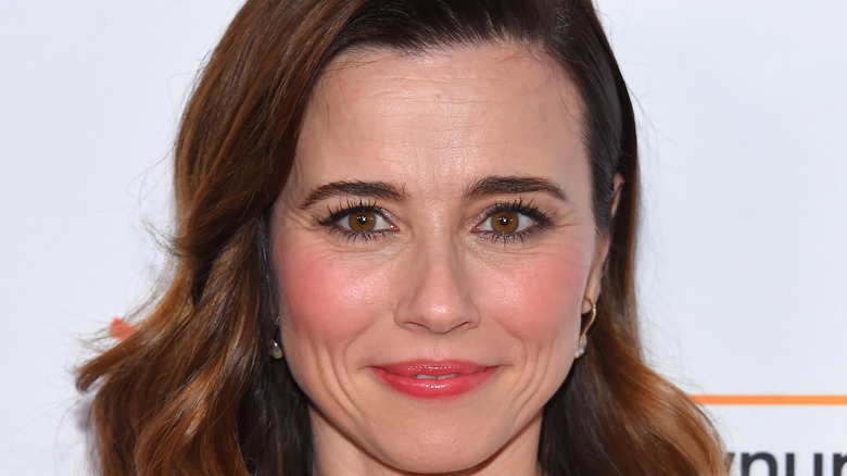 Linda Cardellini smiling