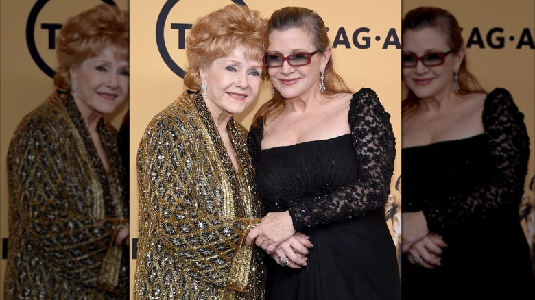 Debbie Reynolds and Carrie Fisher at the 2015 Screen Actors Guild Awards