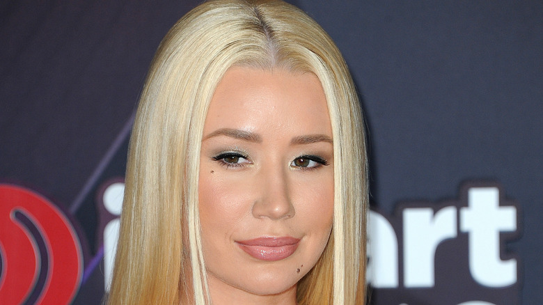 Iggy Azalea on the iHeart Radio red carpet