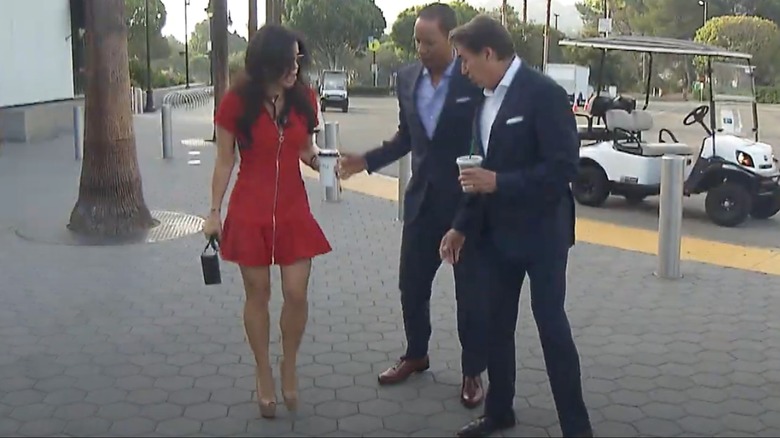 Lauren Sánchez Bezos walking with cohosts