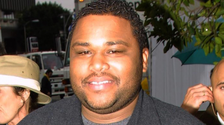 Anthony Anderson smiling