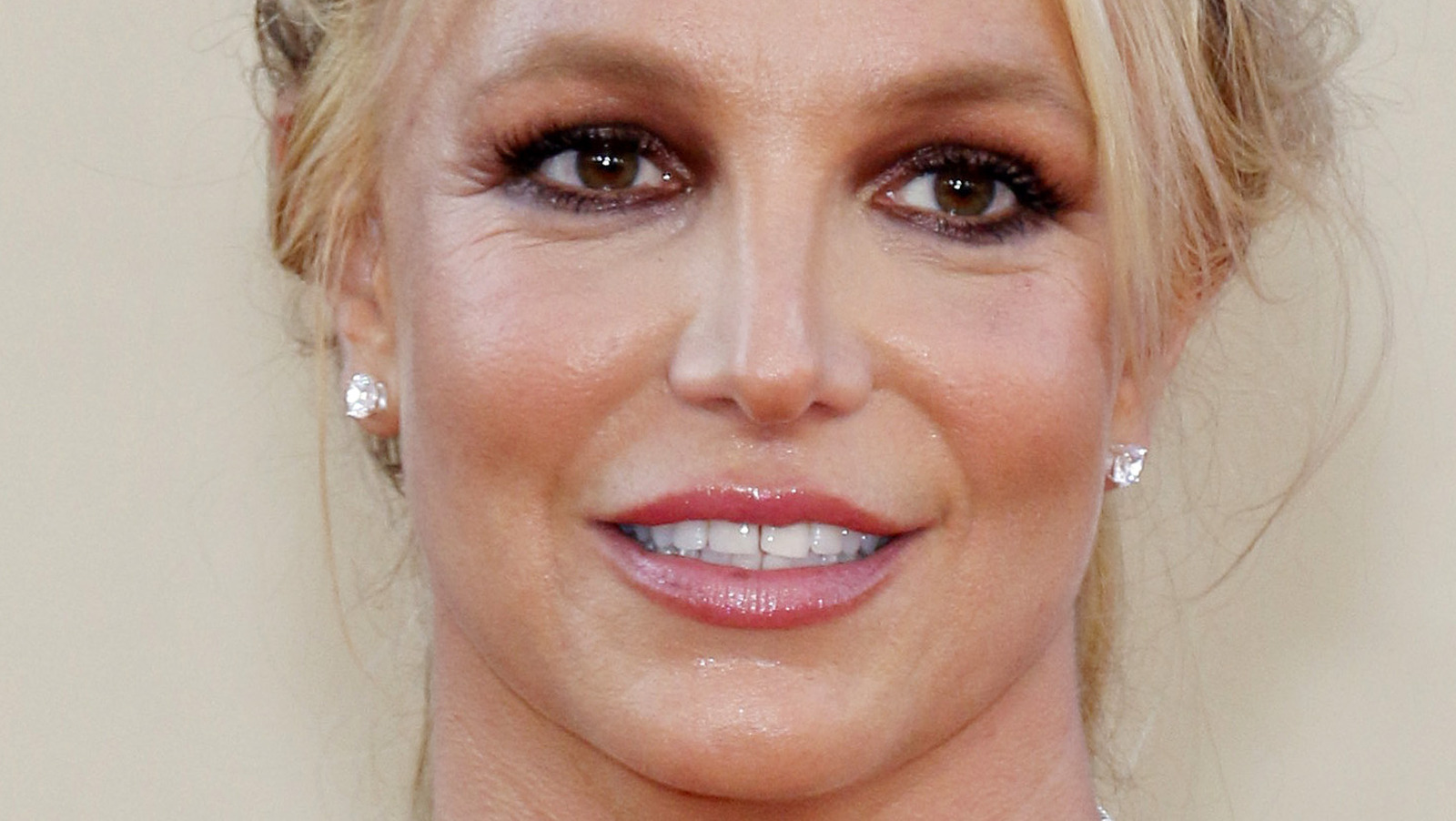 Inside Britney Spears' Unexpected Connection To Ray Liotta | l intro 1653608675 Inside Britney Spears' Unexpected Connection To Ray Liotta | l intro 1653608675