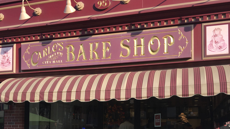 Carlo's Bake Shop in Hoboken, NJ