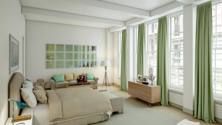 Chelsea Clinton's master bedroom