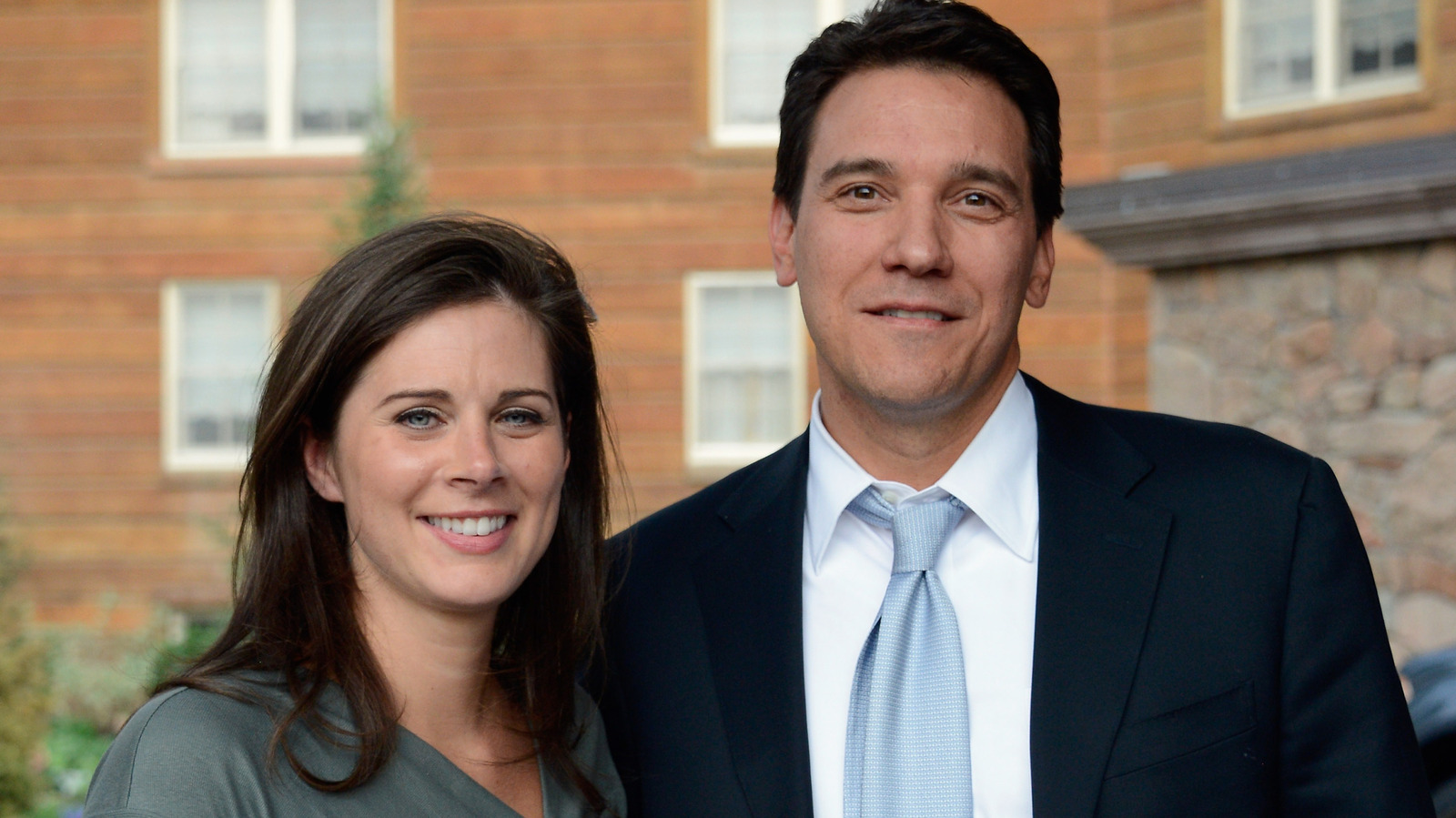<a href="https://www.thelist.com/1724883/inside-cnn-erin-burnett-david-rubulotta-relationship/" target="_blank">Inside CNN’s Erin Burnett And David Rubulotta’s Relationship</a>