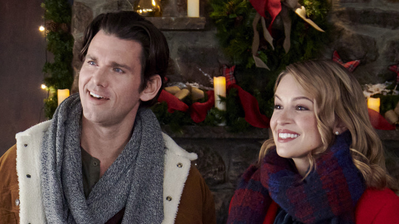 Kayla Wallace and Kevin McGarry in "My Grown-Up Christmas List"