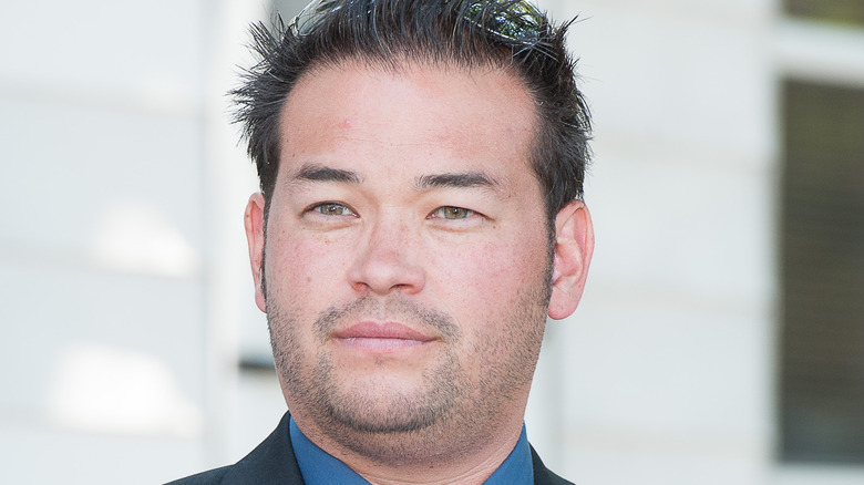 Jon Gosselin in a suit and tie