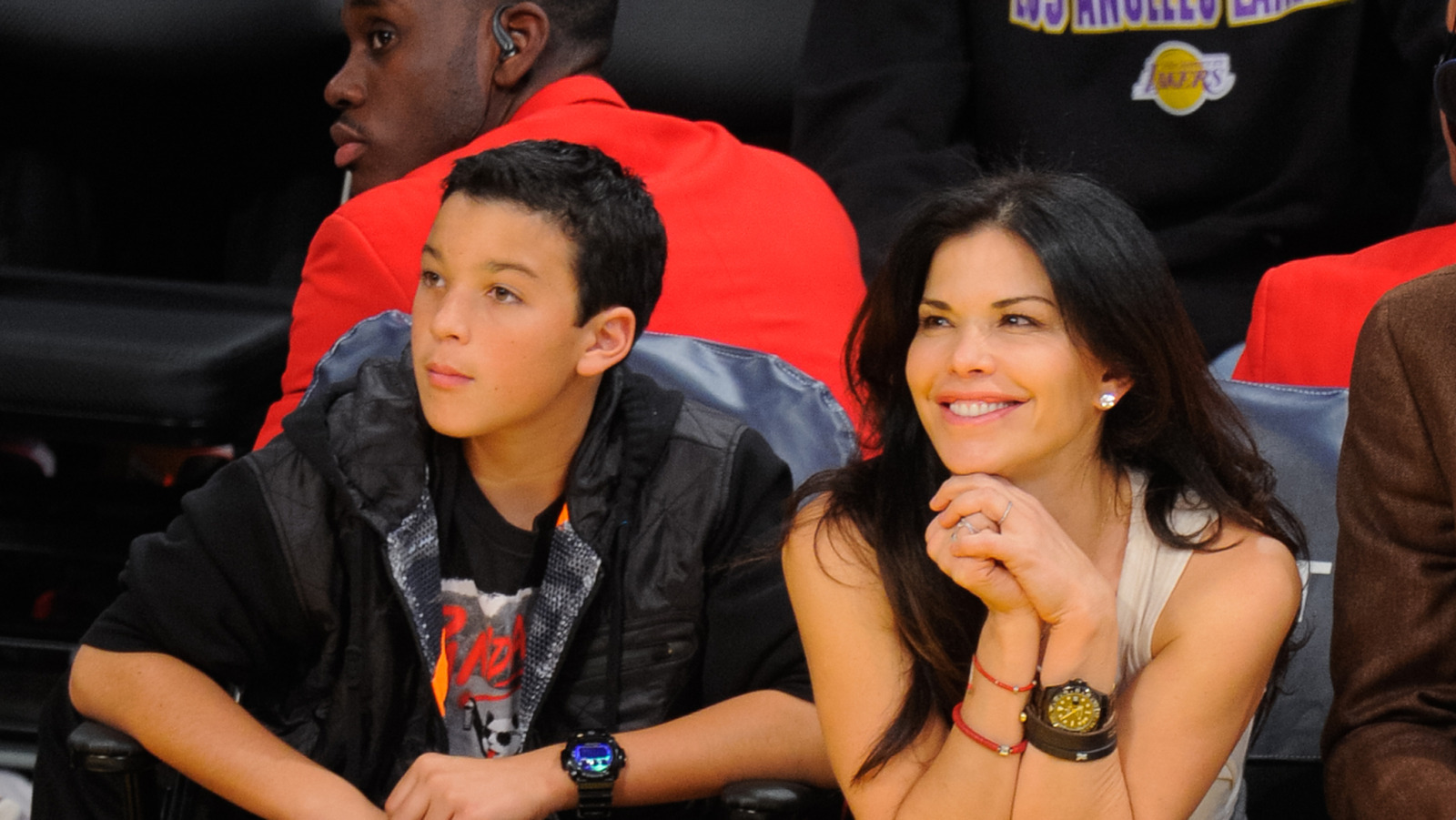 <a href="https://www.thelist.com/1795481/lauren-sanchez-son-nikko-relationship/" target="_blank">Inside Lauren Sánchez’s Relationship With Her Oldest Son, Nikko</a>