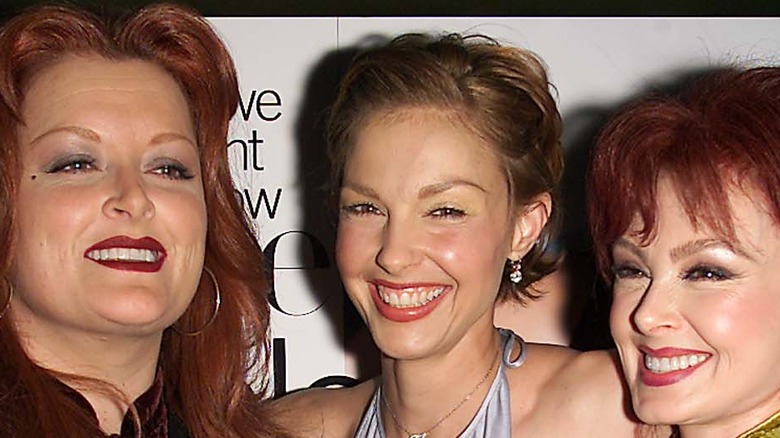 Wynonna Judd, Ashley Judd, and Naomi Judd 