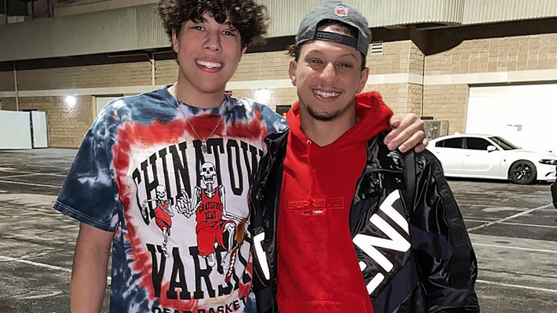 Jackson Mahomes with brother Patrick