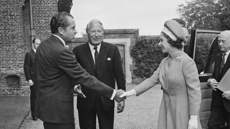 Queen Elizabeth and Richard Nixon meeting