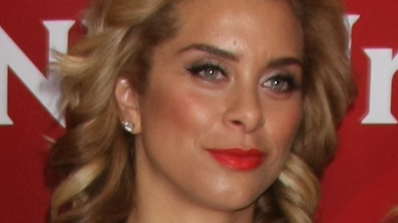 Robyn Dixon posing at an event