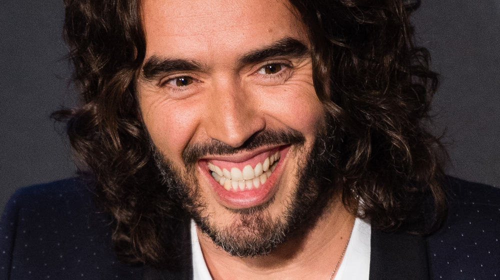 Russell Brand smiling 