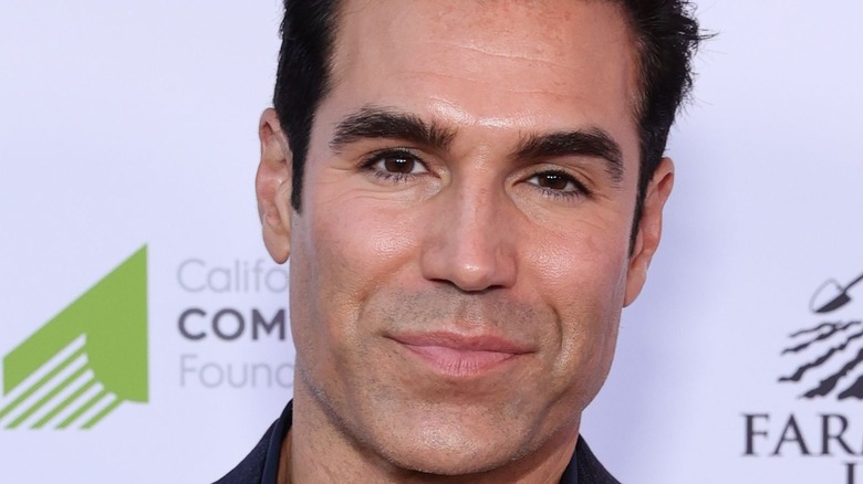 Jordi Vilasuso smiling