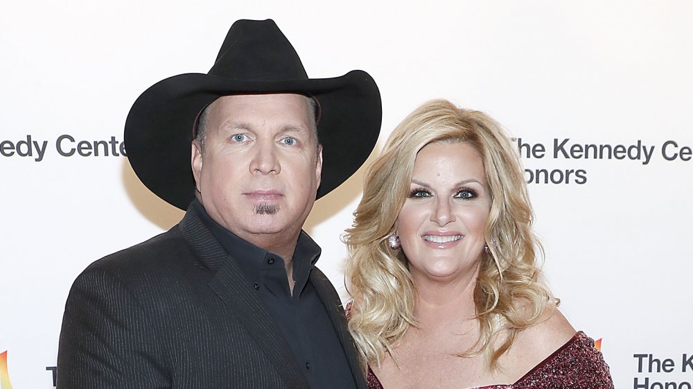 Trisha Yearwood and Garth Brooks