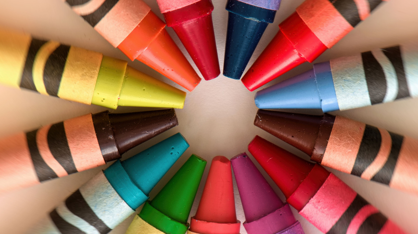 Is It Safe To Use Crayons For Homemade Makeup?