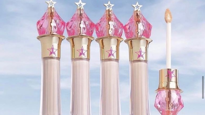 Five tubes of Jeffree Star concealer 